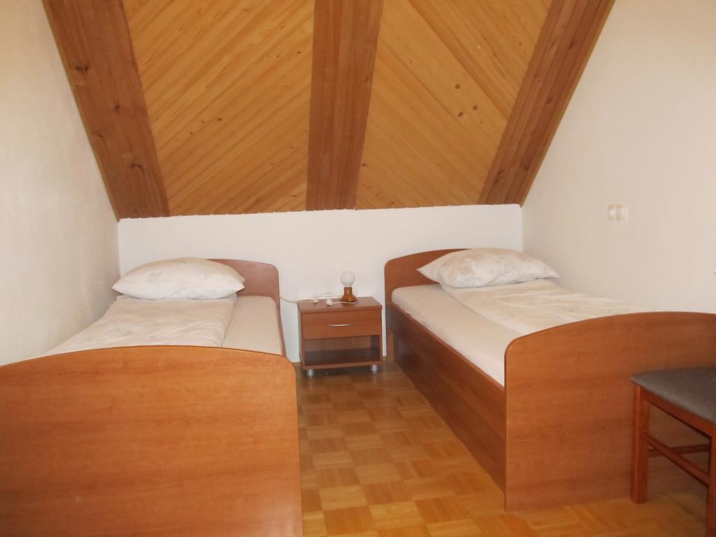 Vila Tourist Farm Ljubica Poljane nad Škofjo Loko Pokoj fotografie