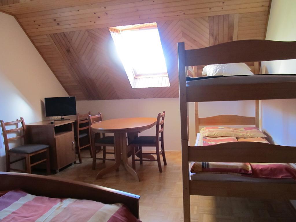 Vila Tourist Farm Ljubica Poljane nad Škofjo Loko Pokoj fotografie